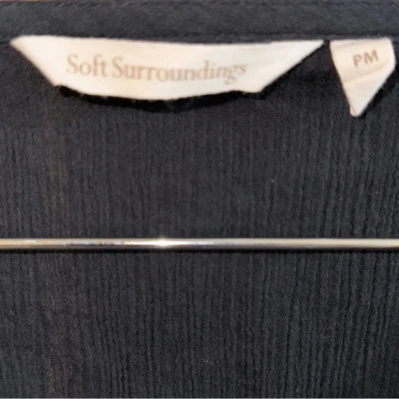 Soft Surroundings Black Gauzy Short Sleeve Top Size Medium - Picture 6 of 7